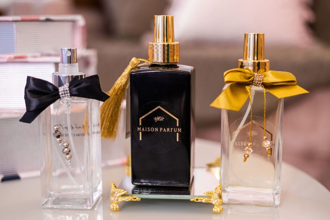 نمونه تصویر عطر و ادکلن