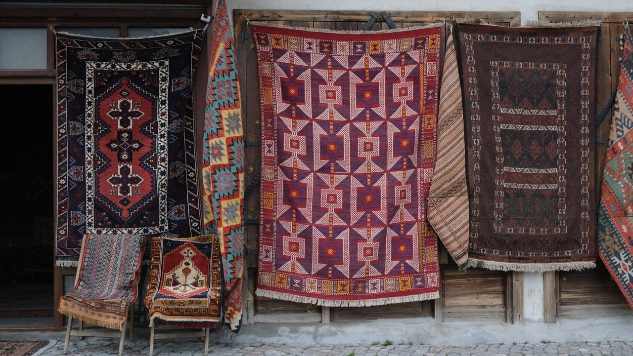 نمونه تصویر فرش و منسوجات خانگی